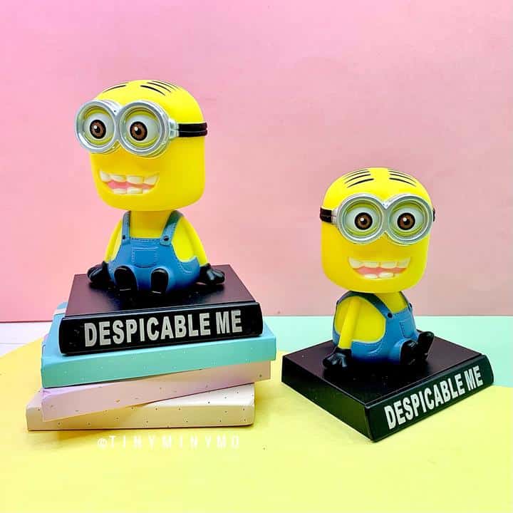 MINION BOBBLEHEAD