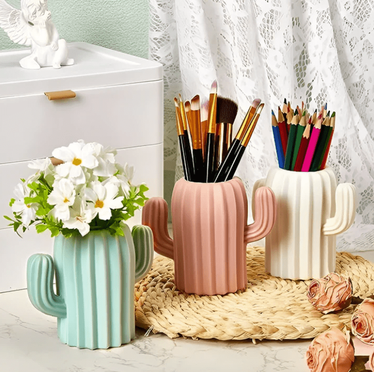 Cactus Pen Stand