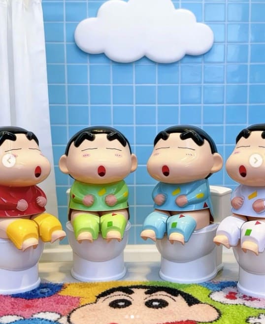 Shinchan Prank Pee Gun – Funny Water Spray Toy