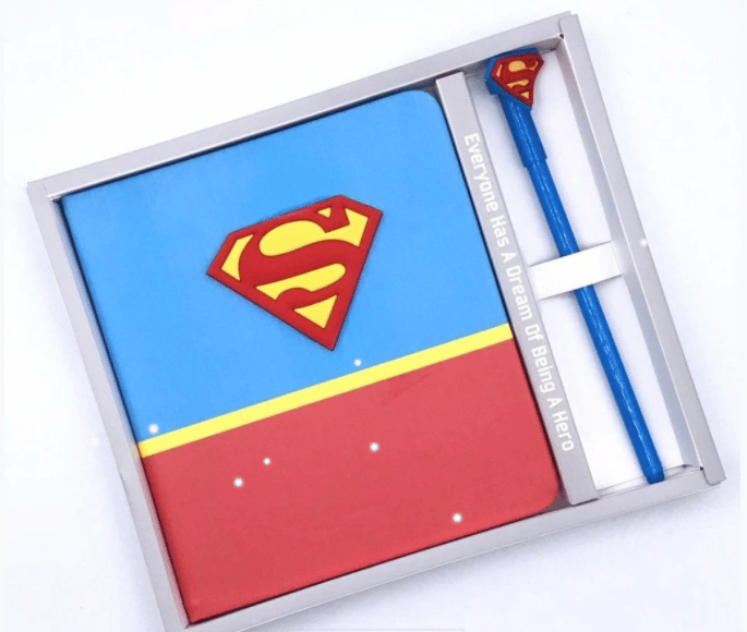 SUPERHERO THEME GIFTBOX