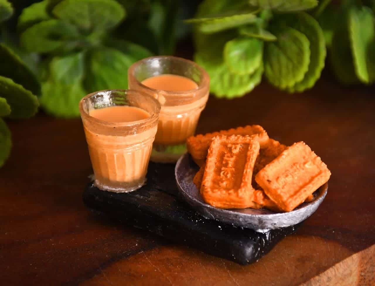 Parle-G Magnet