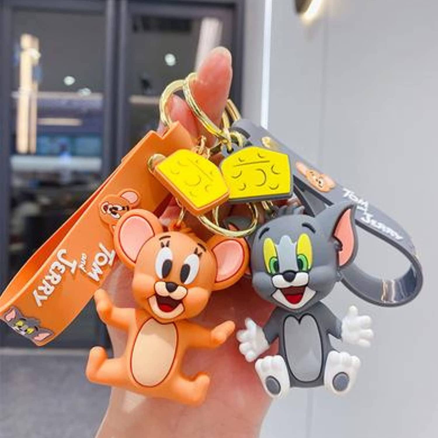 Tom and Jerry keychain