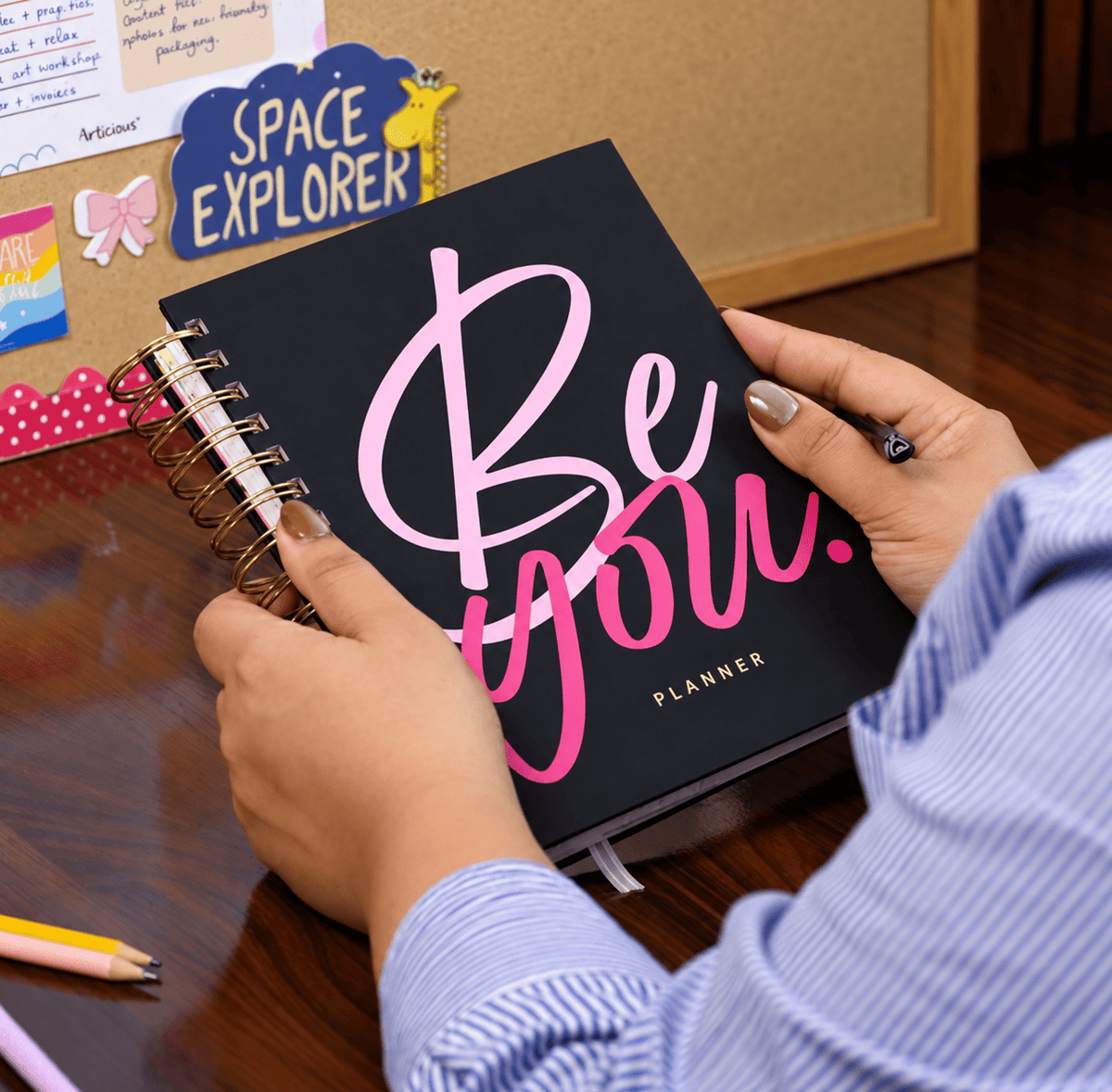 Be You Planner Gift Box – Cute Stationery Set with Planner, Calendar & Stickers