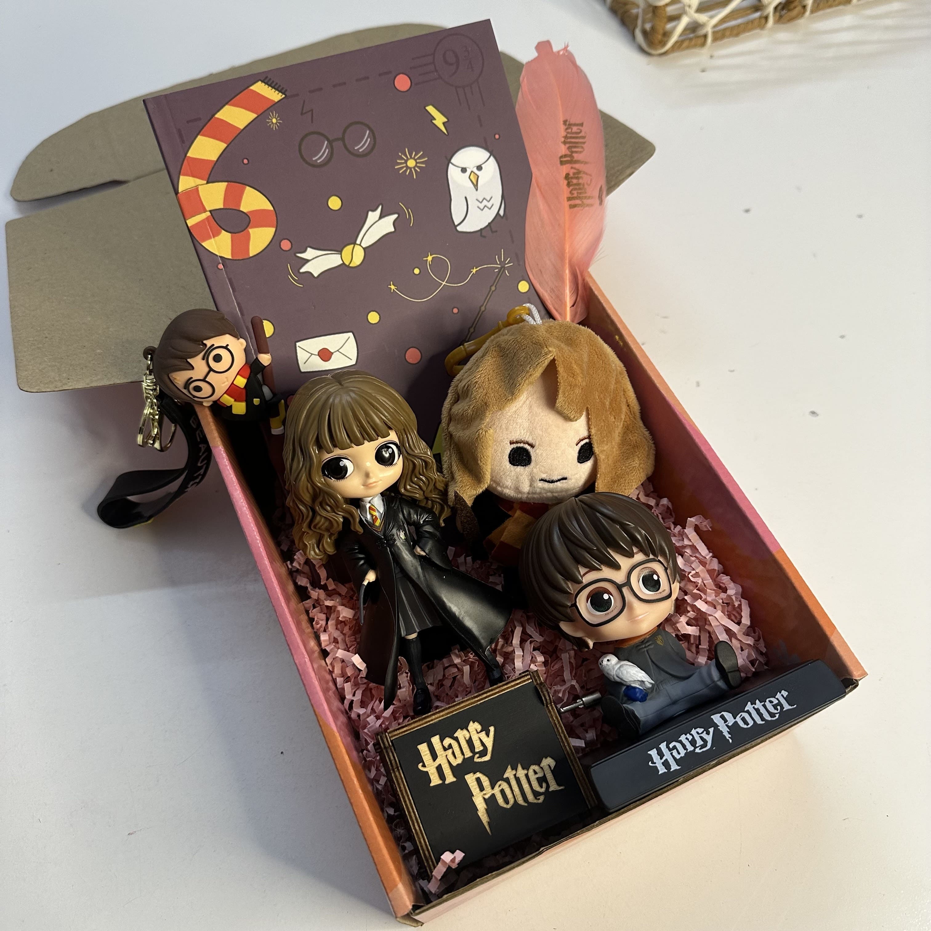 Harry Potter Magical Gift Hamper – The Ultimate Wizarding Surprise