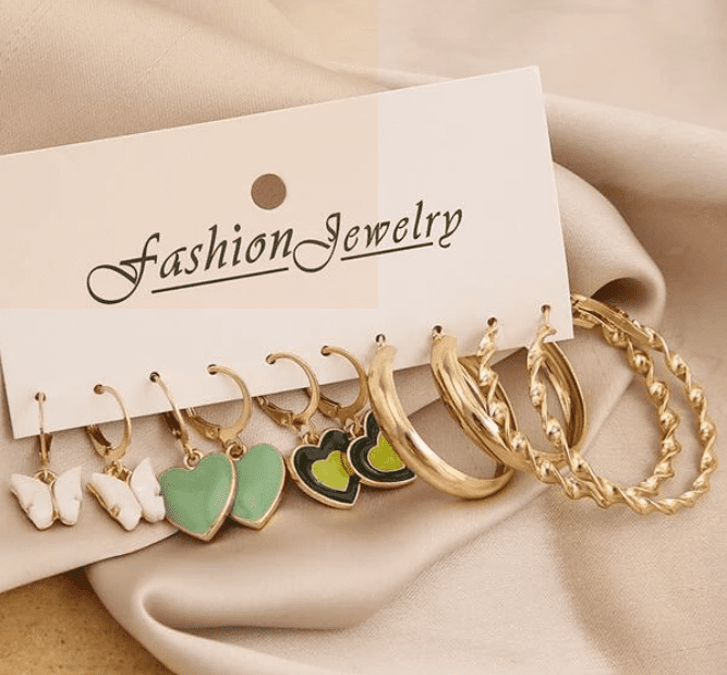 Pretty Earring Set