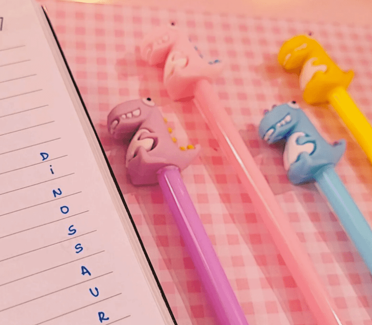 Dinosaur Pen