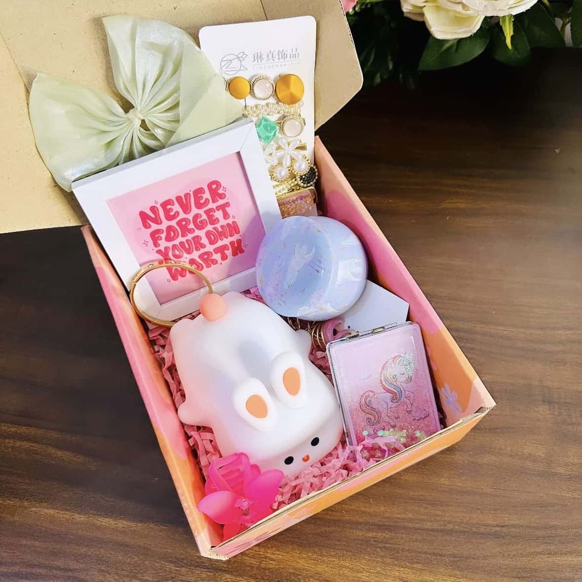 Cute Things Hamper