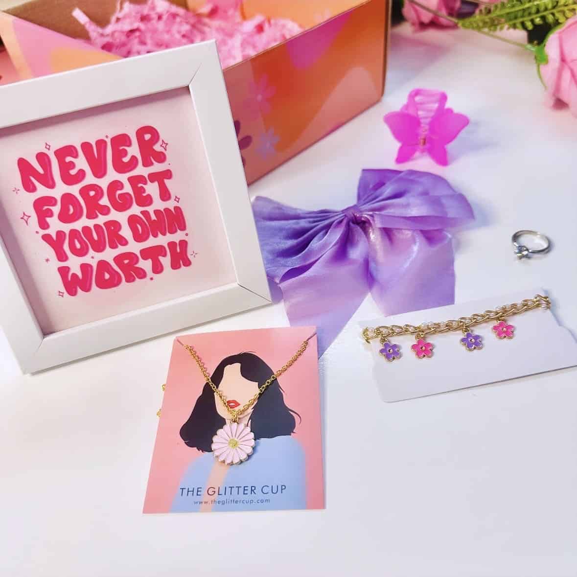 Affordable Friendship Day box